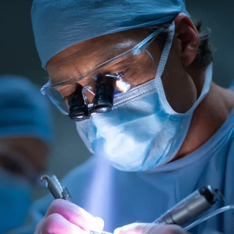 6 Signs You Need to See a Jaw Surgeon in Dubai