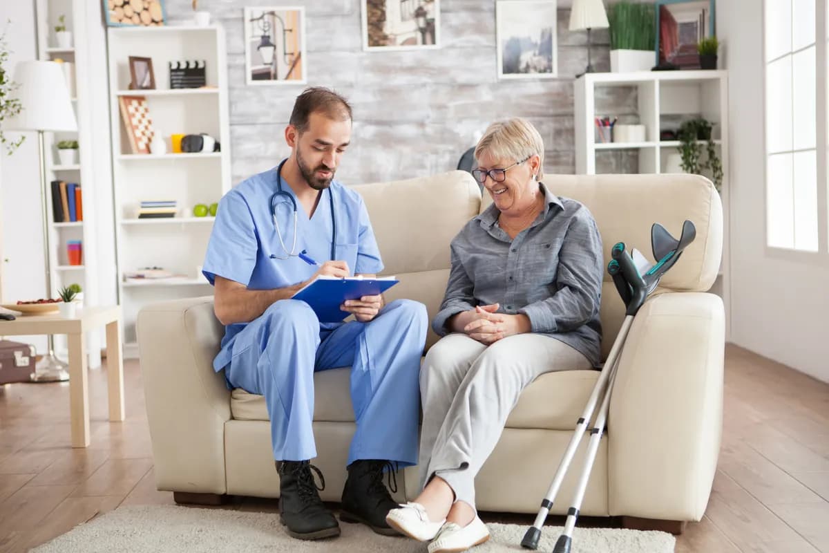 Home Care Specialists: Expert Support That Helps Seniors Live Safely at Home