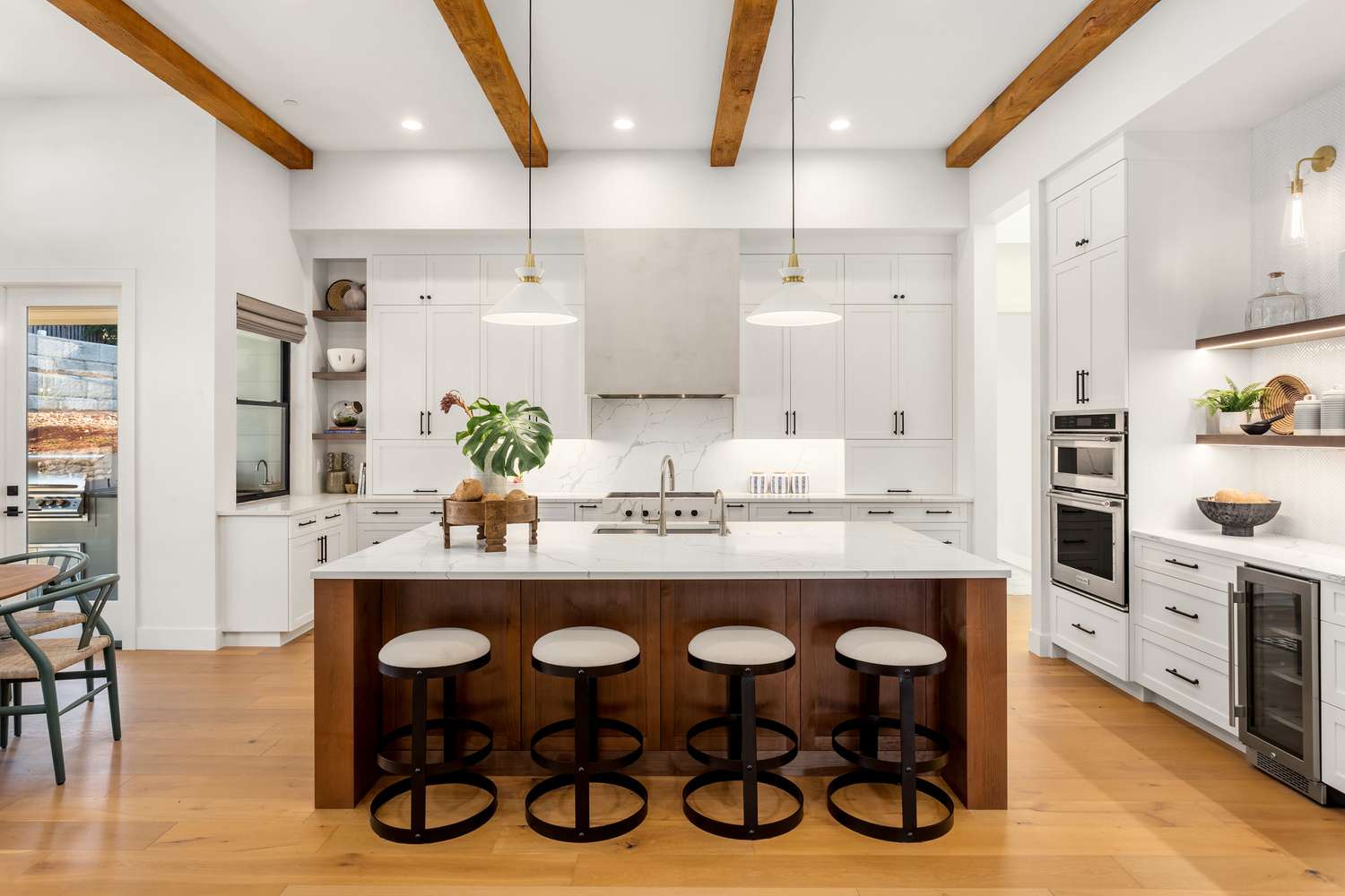 Wooden Kitchen Island: Things You Need to Know