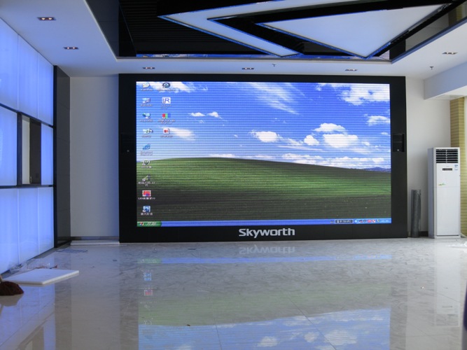 Why Businesses Consider SMD LED Screen Display for Advertising?