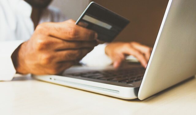 5 Reasons Why You Need a Credit Card in Today’s Financial Landscape
