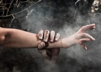 Black Magic Specialist In New York Can Free You From Clutch Of Dark Shadows