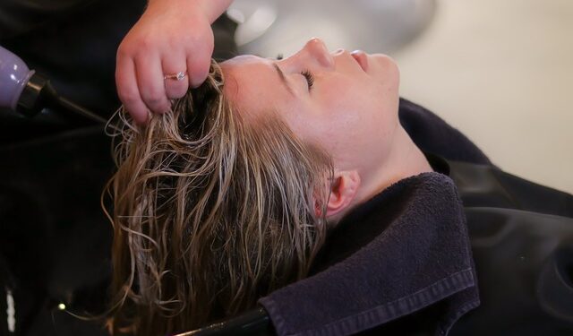 Ultimate Guide To Use Hair Shampoo In Best Way!